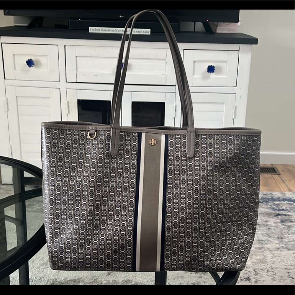 Tory Burch Gemini Link Tote